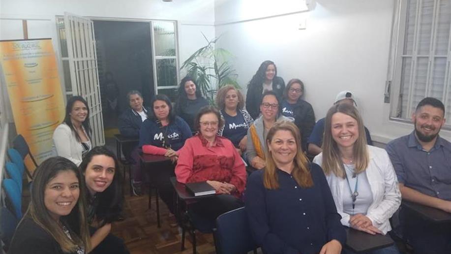Palestra sana dúvidas sobre preconceito, suicídio e depressão